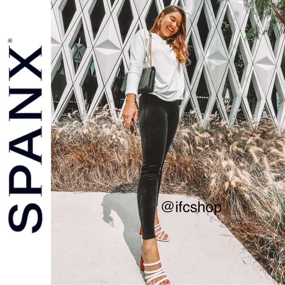 Spanx Velvet Black Leggings S